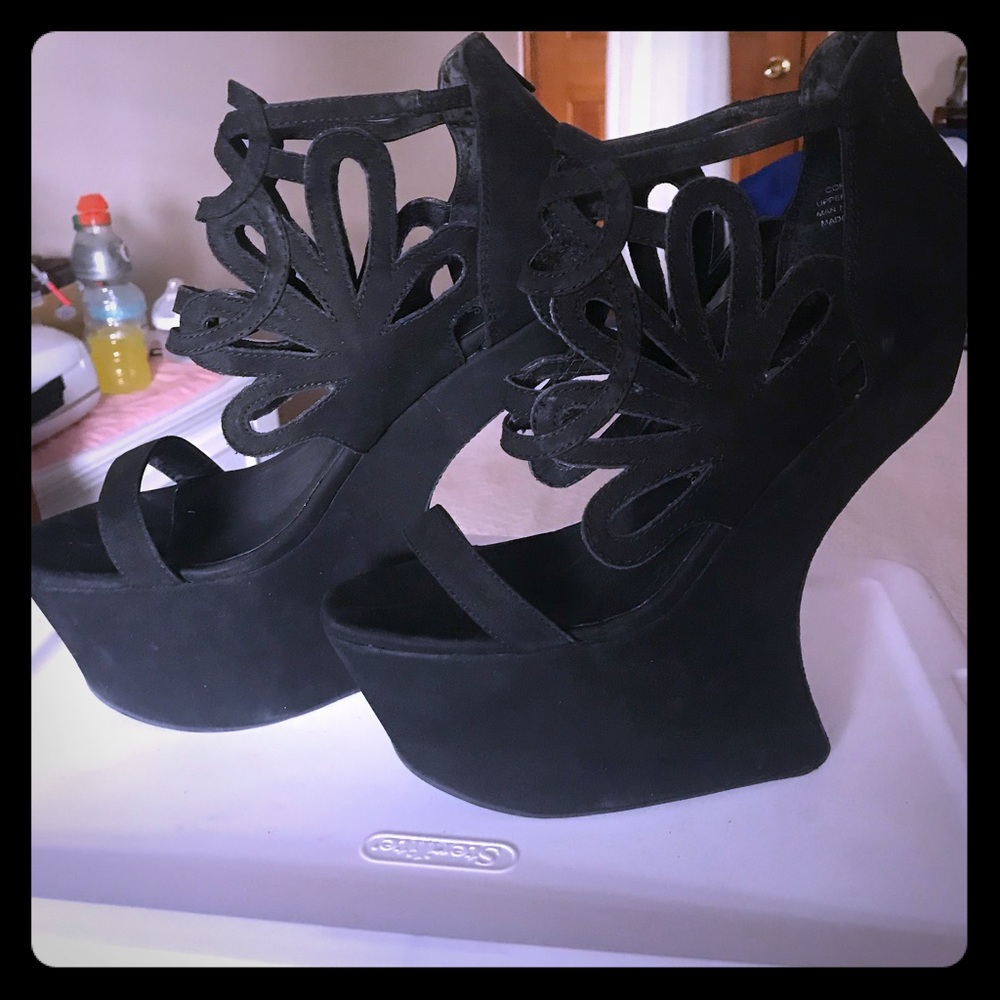 JEFFREY CAMPBELL INVISIBLE HEEL OPEN TOE SHOES